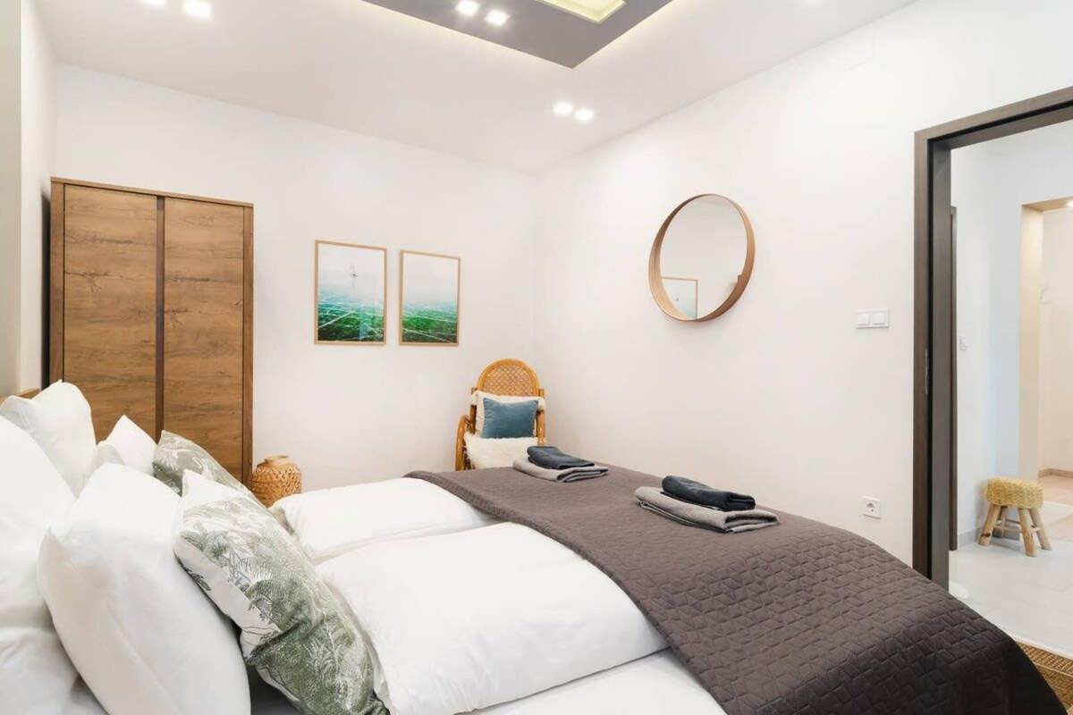 Perfect Place In The Heart Of Downtown Budapest Ngoại thất bức ảnh