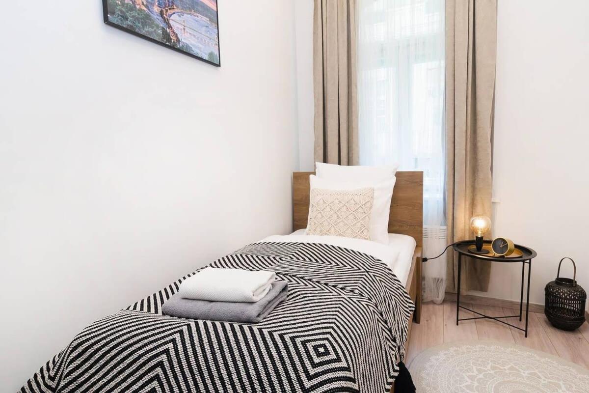 Perfect Place In The Heart Of Downtown Budapest Ngoại thất bức ảnh